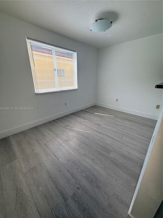 Building Photo - 12605 SW 91st St