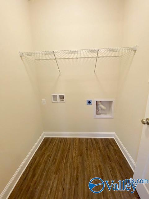 Building Photo - 110 Pointe Haven Ct