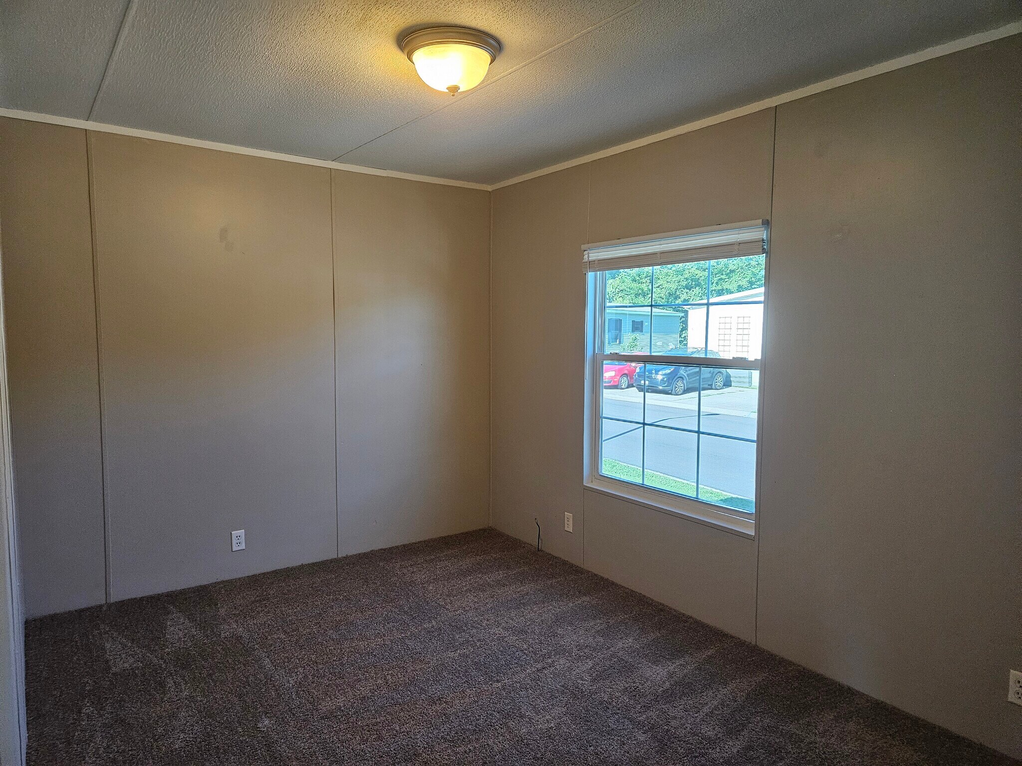 Building Photo - 79 Lynnwood Cir