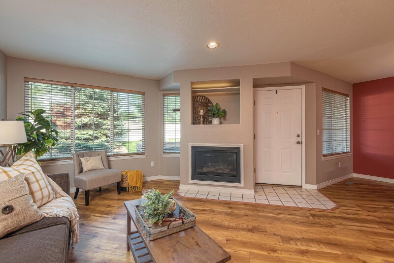 Building Photo - 6715 Antigua Dr