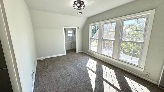 Building Photo - Timeless Two-Story Home with Modern Comfor...