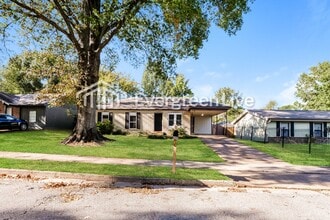 Building Photo - 3460 Meier Dr