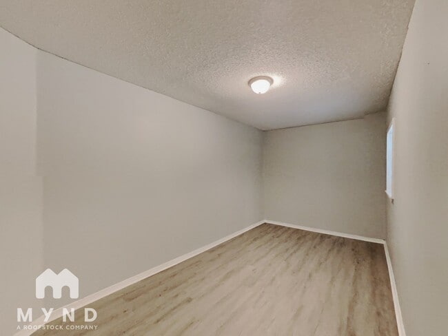 Building Photo - 6112 Birchhill Rd