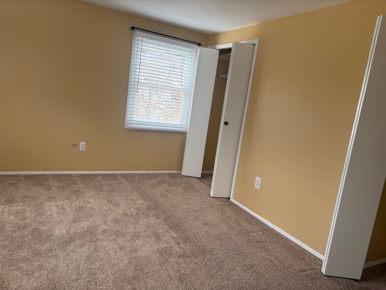 Building Photo - 12508 Canfield Ln