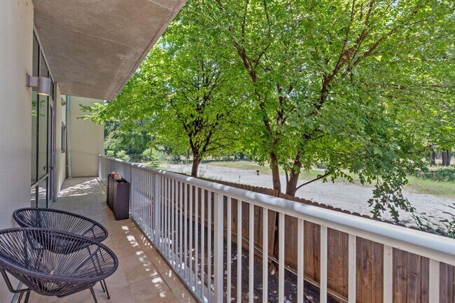 Building Photo - 1600 Barton Springs Rd