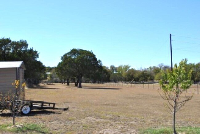 Building Photo - 1640 Co Rd 228