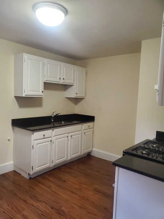 Primary Photo - 11 Victory Rd