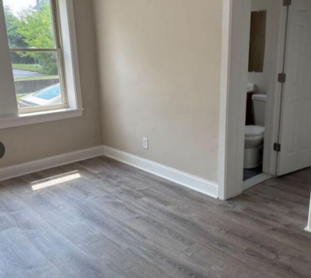 Building Photo - 2004 Noble Rd