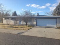 Building Photo - Indian Trail Corner Lot Home