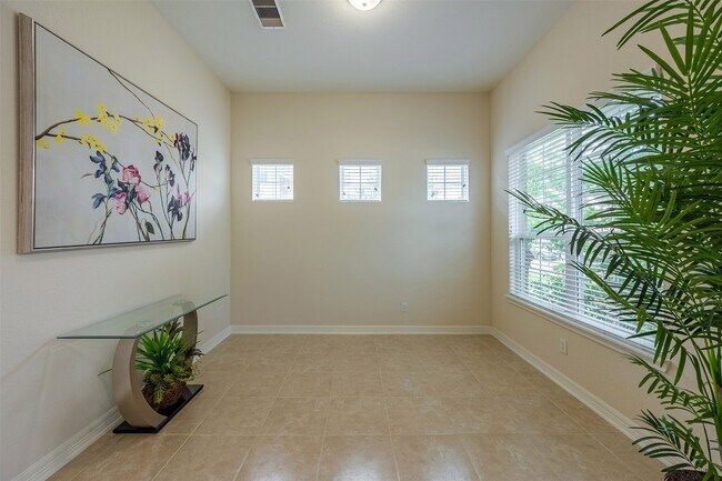 Building Photo - 5214 Lotus Canyon Ct