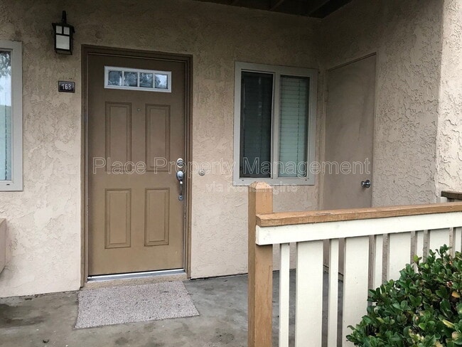 Building Photo - 1423 Graves Ave