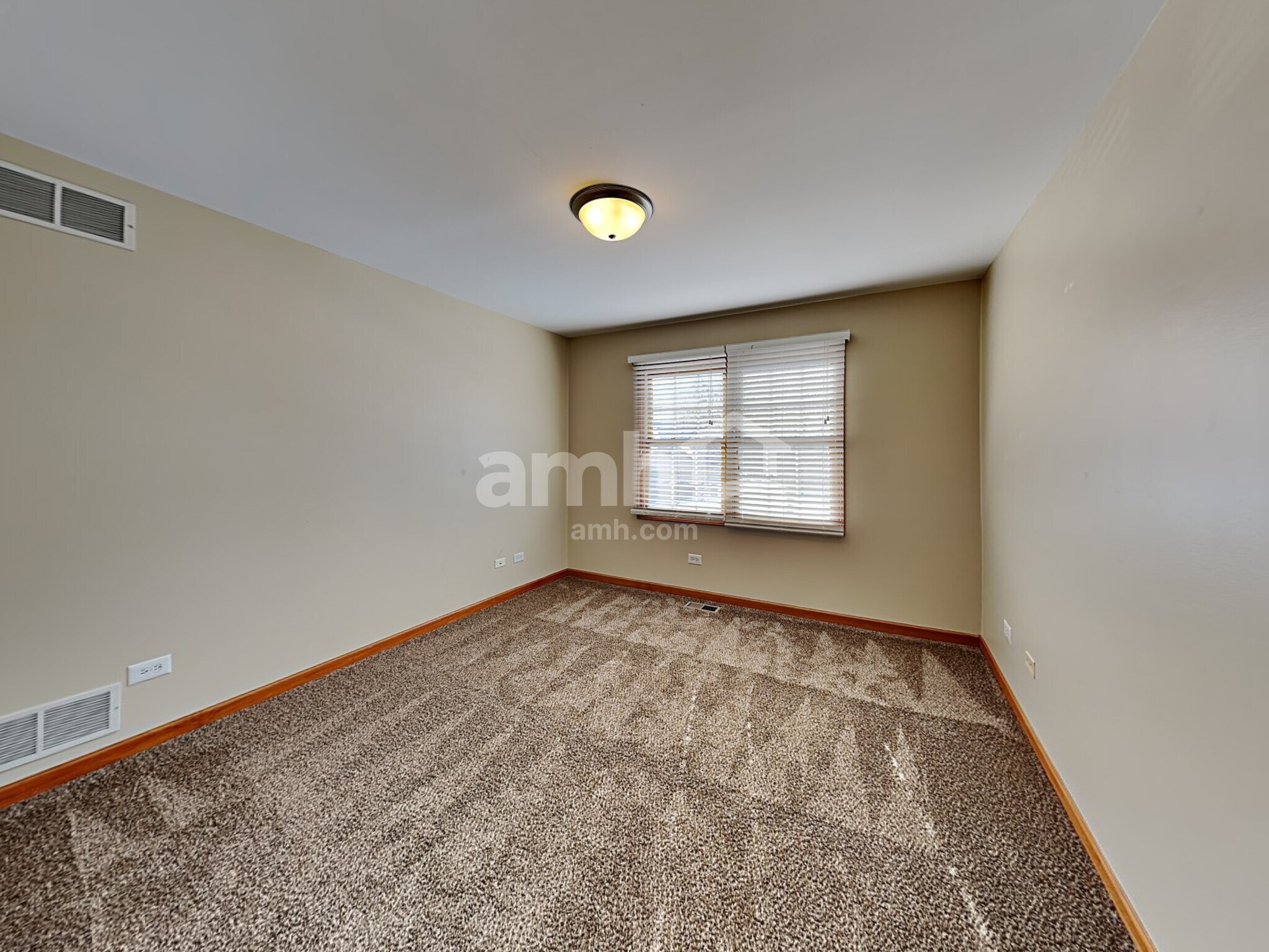 Building Photo - 25021 Vermette Rd