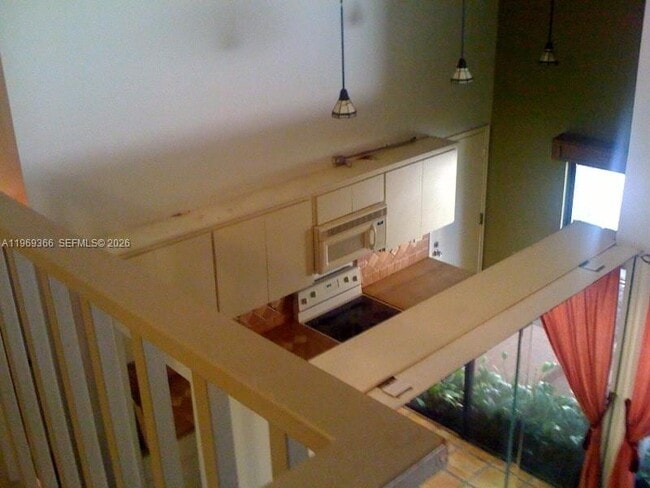 Building Photo - 7512 SW 95th Pl