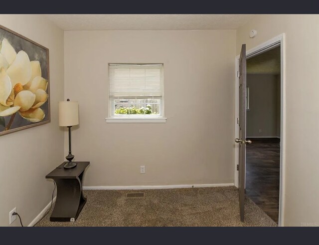 Building Photo - 630 S 15th St