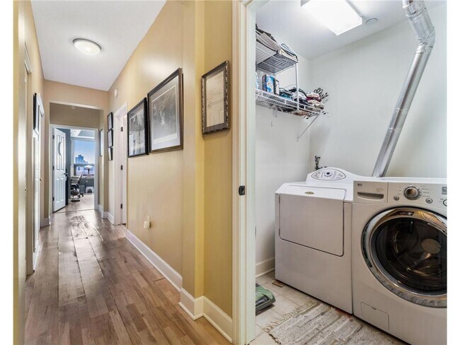 Building Photo - 500 E Grant St