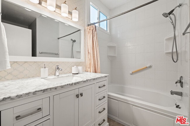 Building Photo - 1440 Veteran Ave