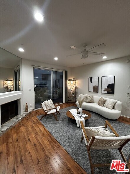 Building Photo - 3460 S Centinela Ave