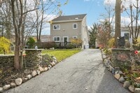 Building Photo - 197 Point Breeze Dr