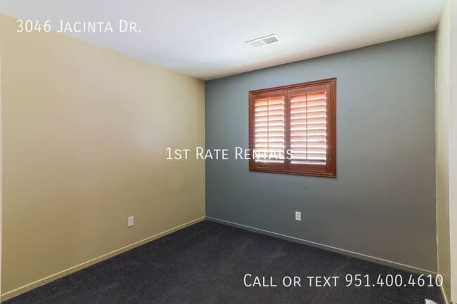 Building Photo - 3046 Jacinta Dr