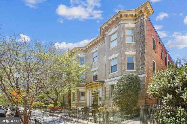 Building Photo - 1740 18th St NW