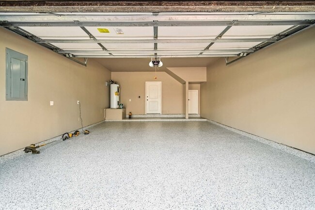 Building Photo - 5519 Kiam St