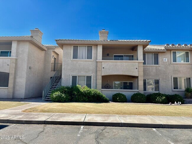 Building Photo - 16013 S Desert Foothills Pkwy