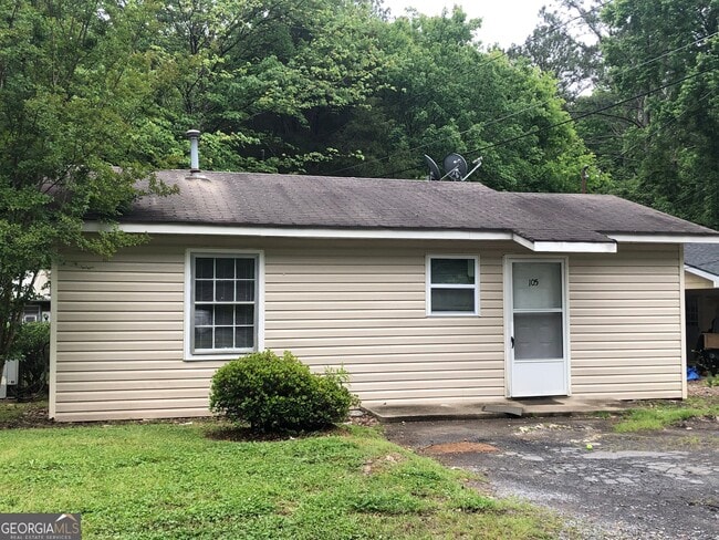 Primary Photo - 105 Asbury Dr