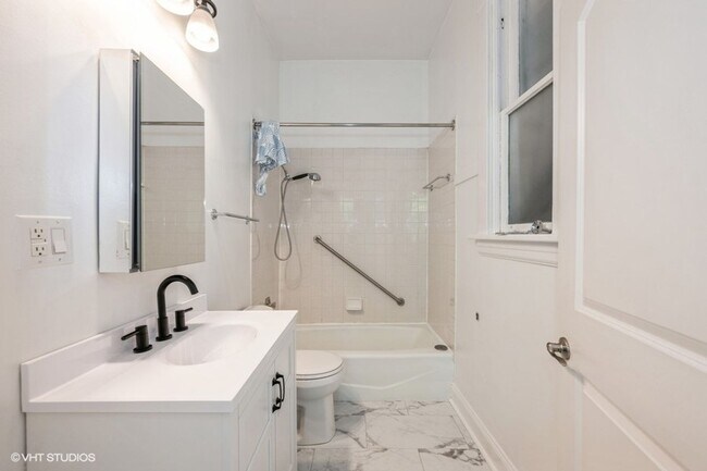 Building Photo - Park Avenue