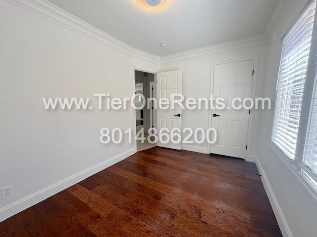 Building Photo - This property offers a NO DEPOSIT option a...