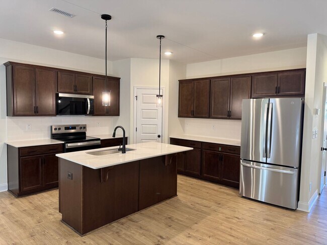 Building Photo - 3 Bed, 2.5 Bath 1 car garage townhome in Clayton's Ashcroft community!