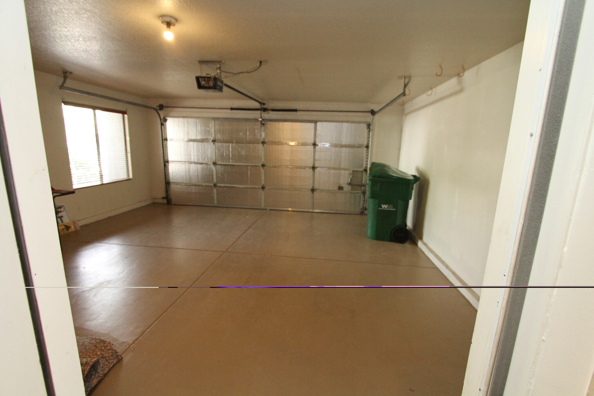 Garage - 5557 N Mica Mountain Dr