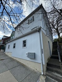 Building Photo - 722-724 Atlantic Street