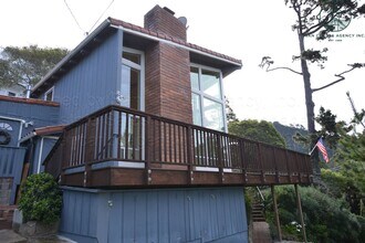Building Photo - Two Bedroom Carmel Highlands Enclave with Ocean Views