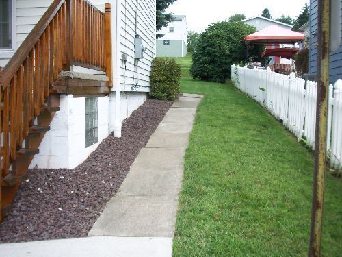 Building Photo - Cute 2 Bedroom / 1.5 Bath home in Penn Tra...
