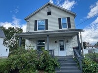 Building Photo - Newly Renovated Three Bedroom House
