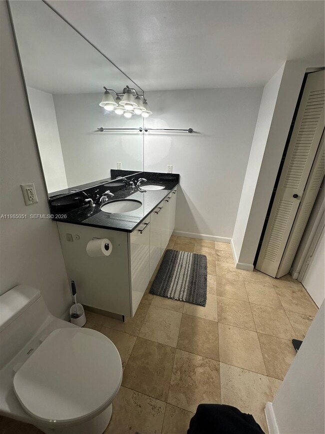 Building Photo - 3300 NE 191st St