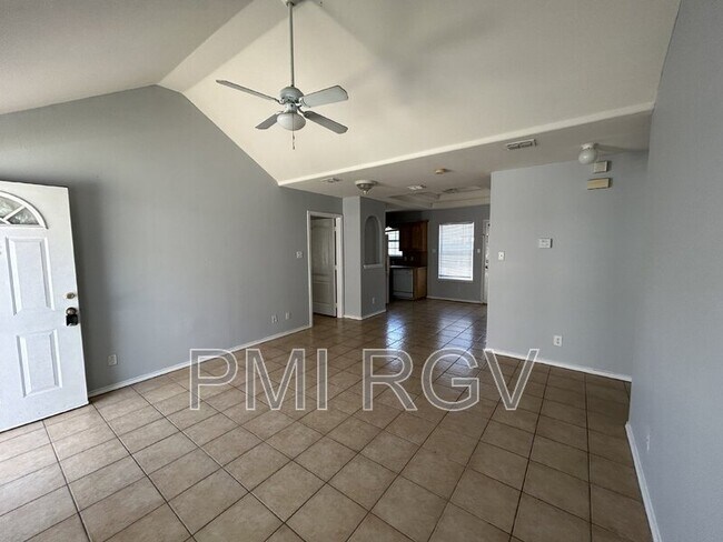 Building Photo - 2508 Toledo Ave