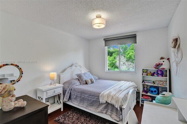 Building Photo - 1381 Sago Ln