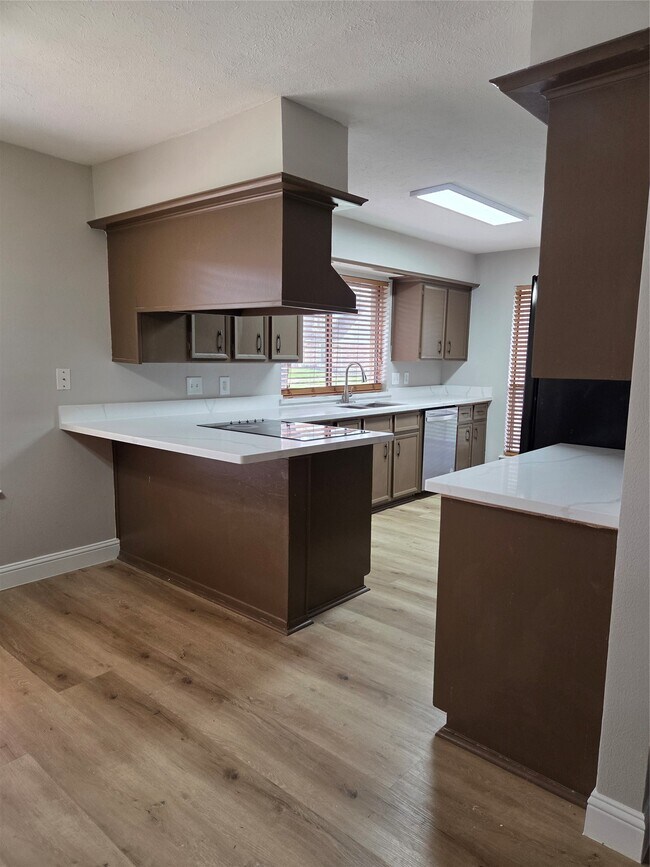Building Photo - 14718 Earlswood Dr
