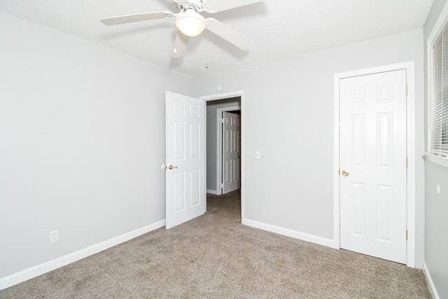 Building Photo - 152 Dickert Dr