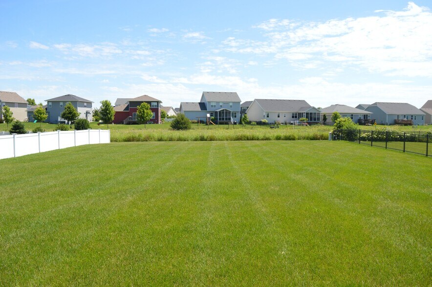 Building Photo - 801 Remington Way