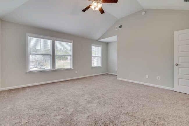 Building Photo - Ready for you - Comfort AND sophistication in Martinez, GA!