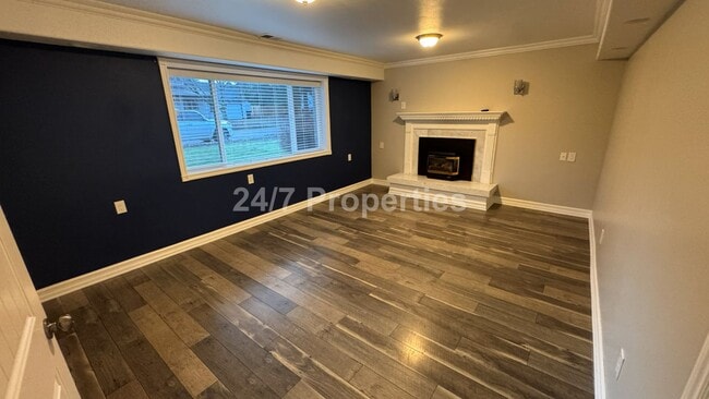 Building Photo - Spacious 4 Bedroom Home in Oregon City! - RV/Boat/Trailer Parking