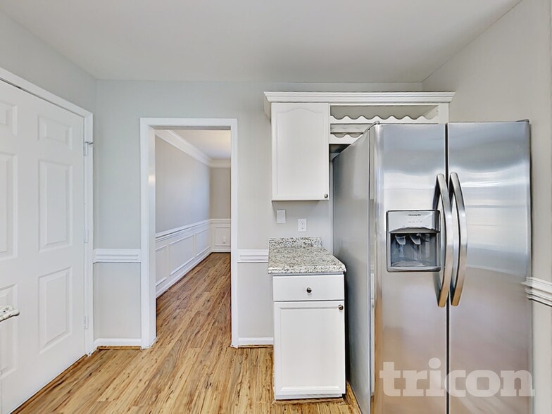 Building Photo - 3906 Windsorwood Ct