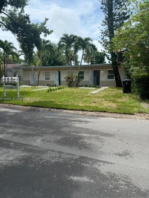 Building Photo - 930 SW 29th St