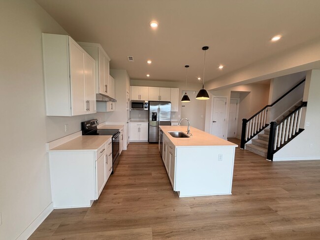 Building Photo - Available Now in Smyrna! **4 Bedrooms | 2.5 Bathrooms | Office/Flex Room | 2-Car Garage**