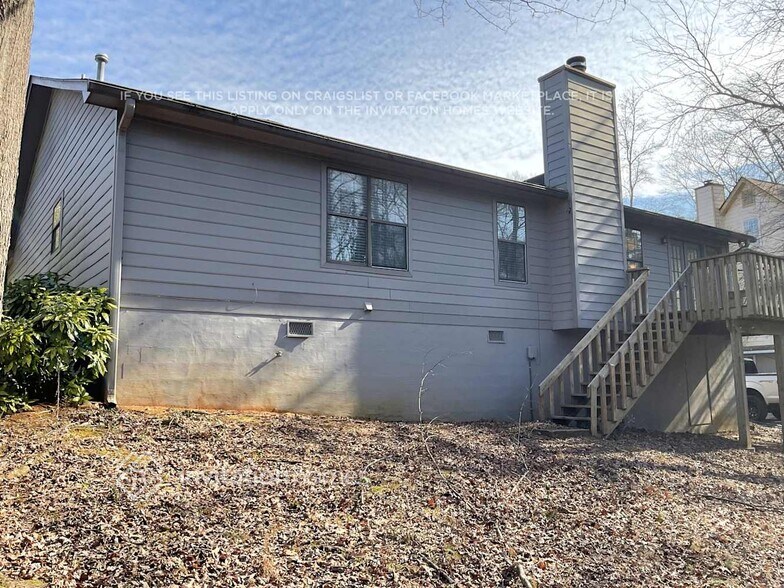 Building Photo - 2712 Inverloch Cir