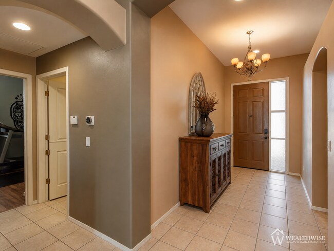 Building Photo - 10748 S Wrong Peak Ct