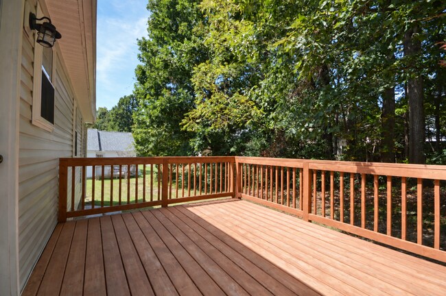 Building Photo - 4505 Whistling Way