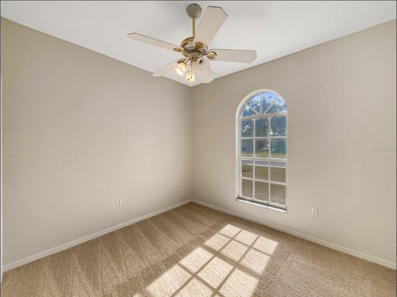 Building Photo - 920 Forrest Dr